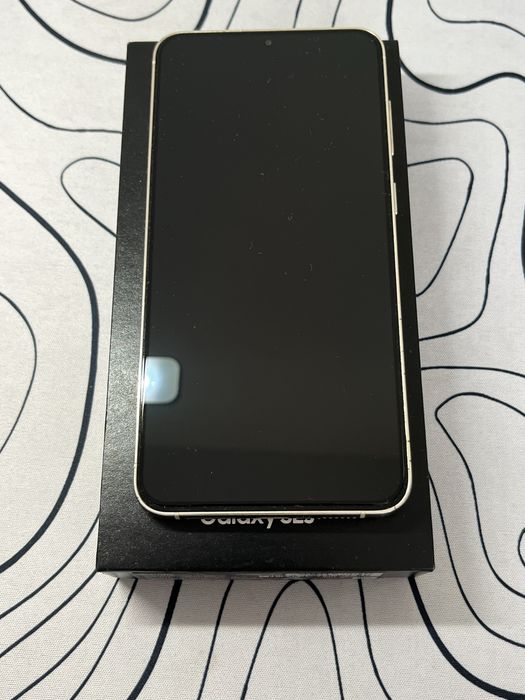 Samsung S23+ 8/512