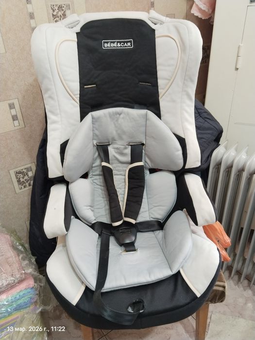 Продаю детское автокресло.