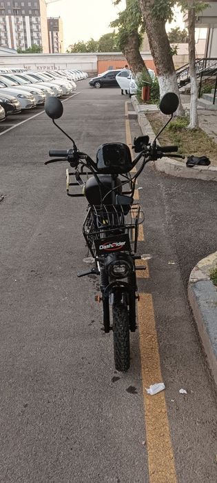 Elektro skuter sotiladi