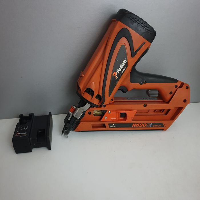 Paslode IM 90 Pistol de puscat cuie în lemn 90MM