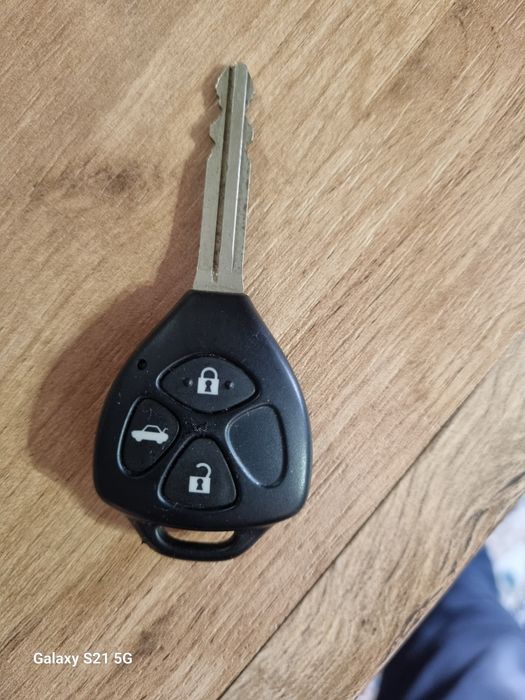 Ключ камри 30.35