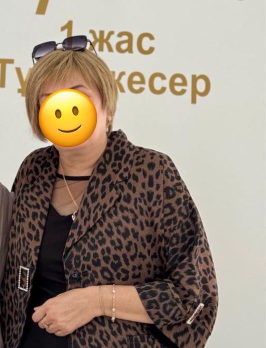 Продам парик из натуральных волос.