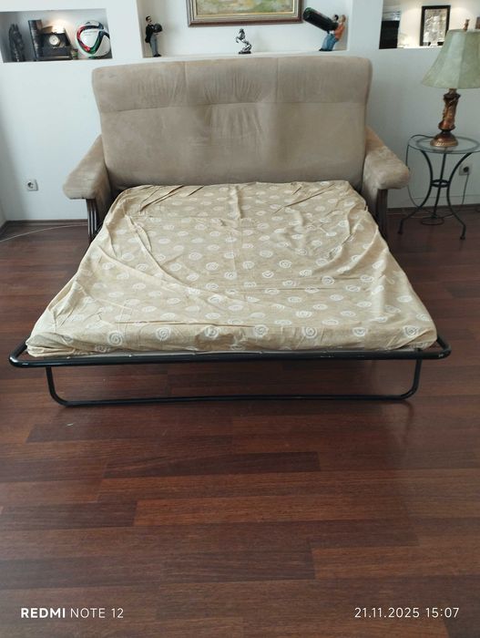 Диван и фотьойл от масив