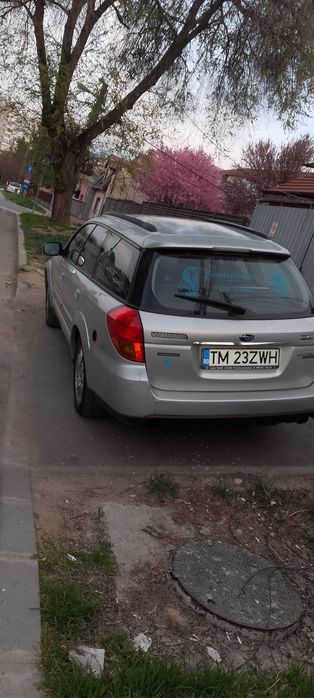 Autoturism Subaru Legacy