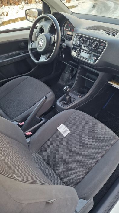 VOLKSWAGEN UP - AN 2013 - EURO 5 - 130.000 KM - Proprietar