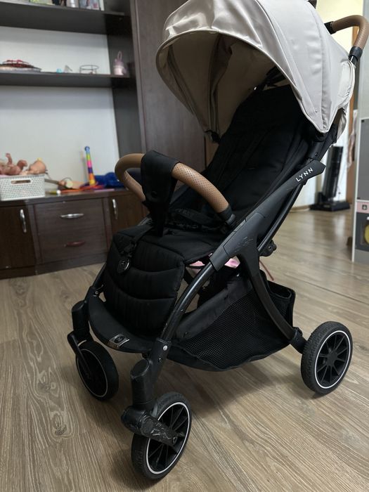 Детская коляска Happy Baby