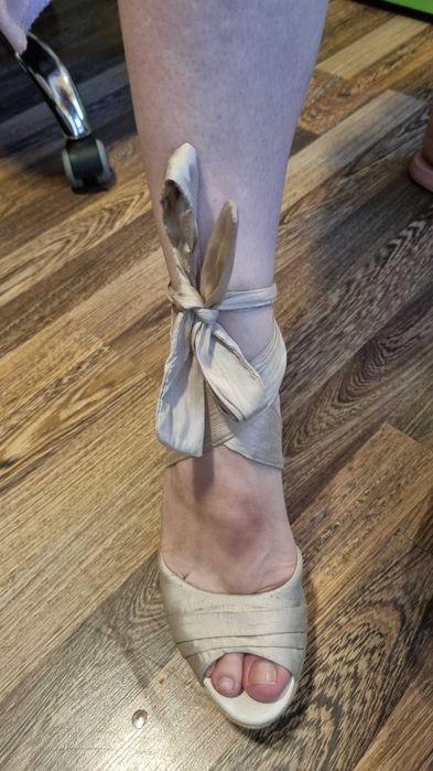 Sandale platforma UGG, marime 39