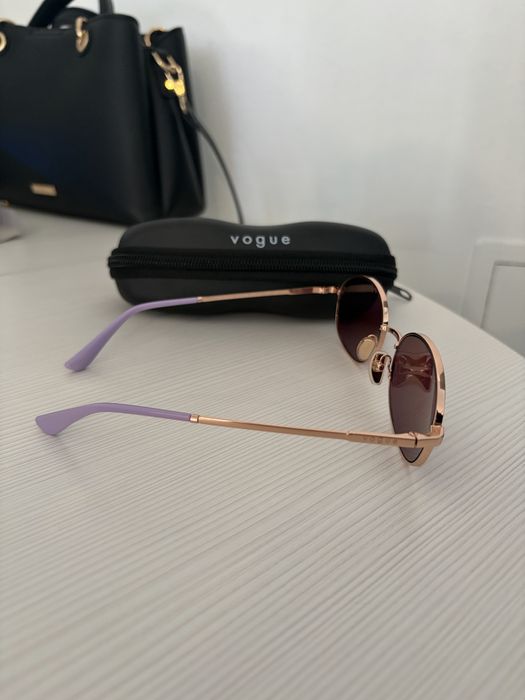 Слънчеви очила Vogue