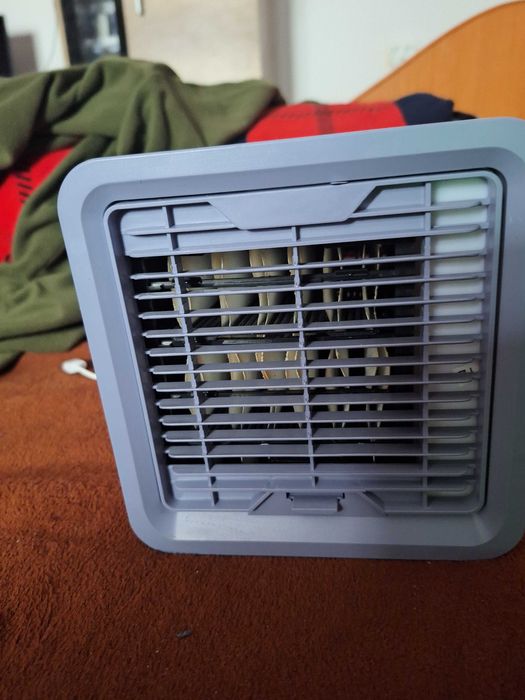 Mini aparat aer conditionat