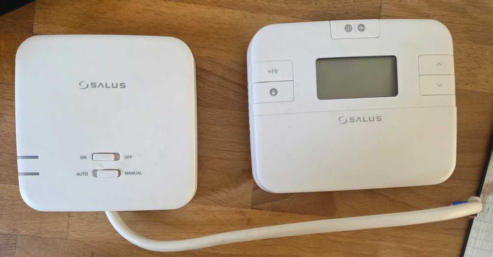 Termostat / cronotermostat wireless Salus R510 pentru centrala termica