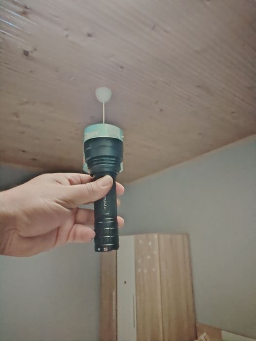 Фенер със зуум  Convoy z1