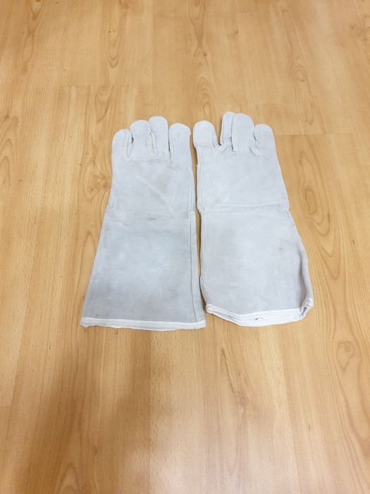 Кожени ръкавици от телешки бокс