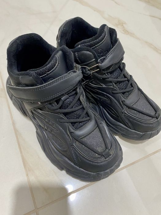 Ботинки на девочку