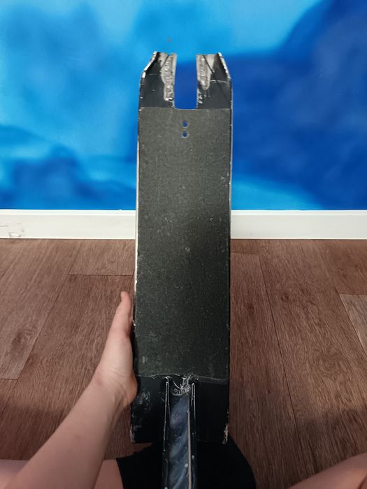 Дека траст монумент