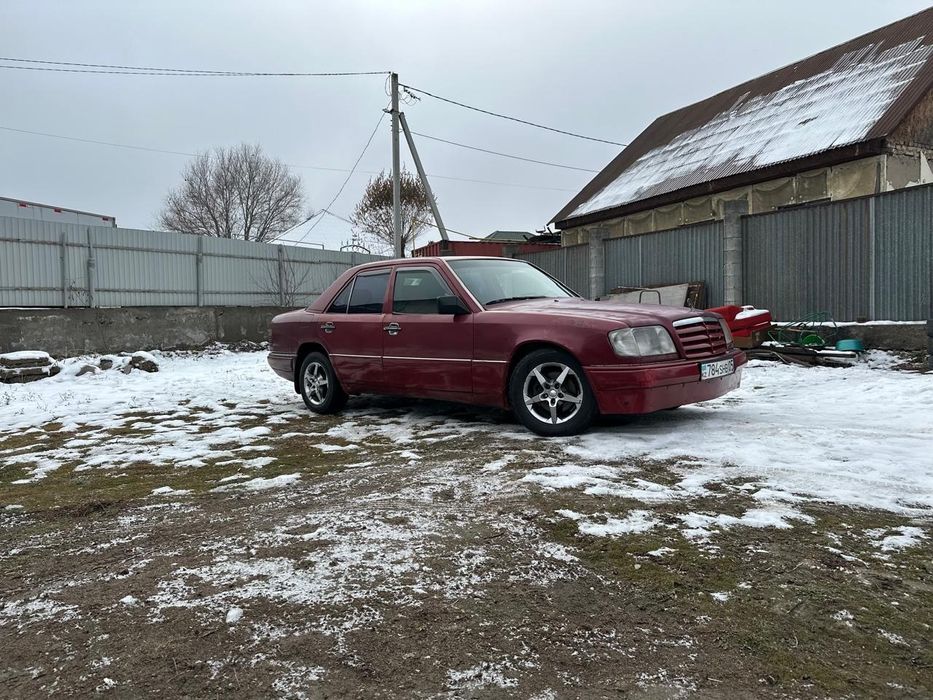 Мерс 124 2.2.ешка