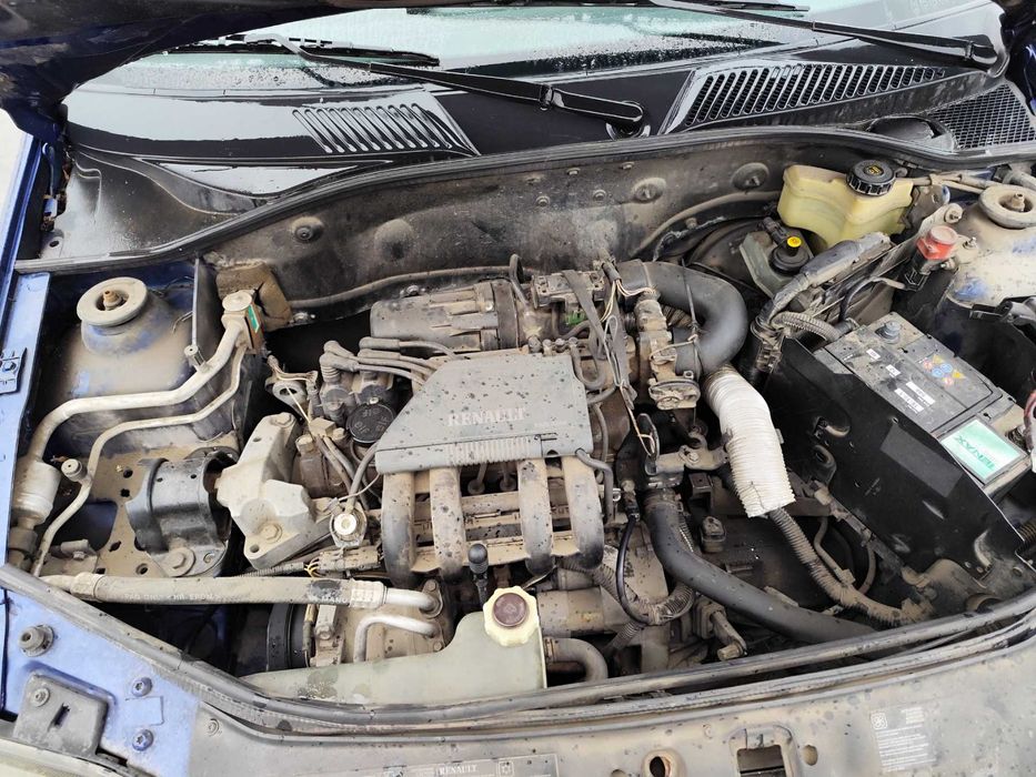 Renault Clio 1.2 - 58к.с - 1999г. на части