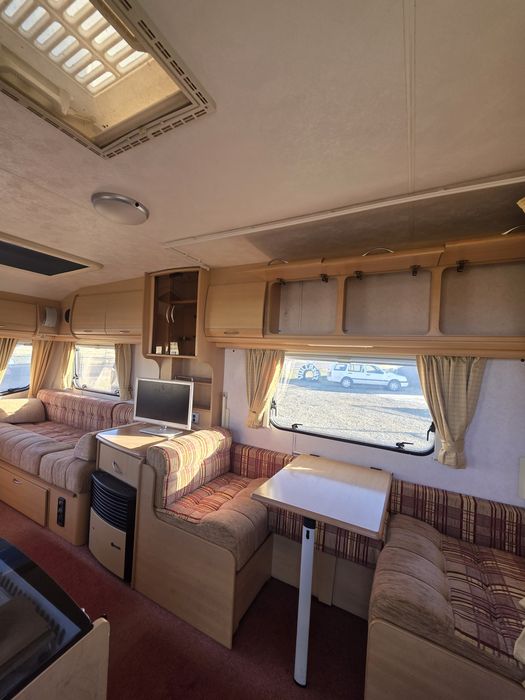 Rulota Coachman Amara 520/4  2005 recent adusa