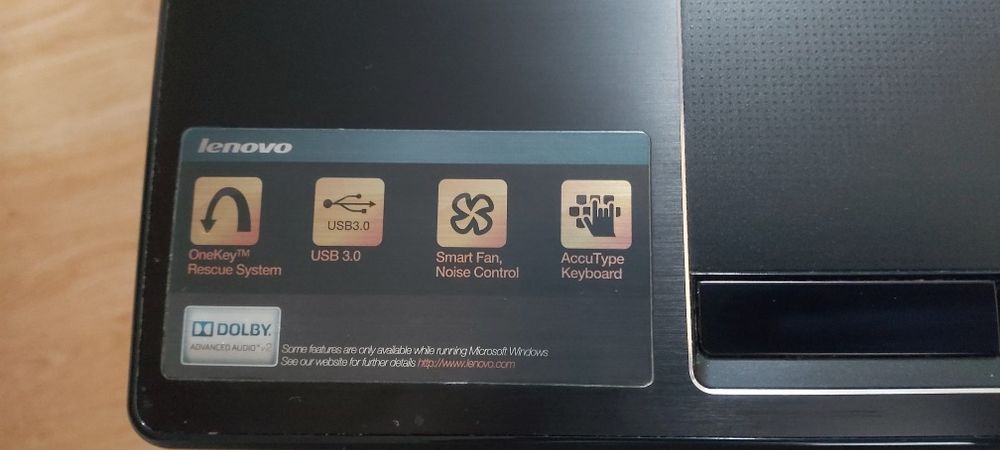 Лаптоп Lenovo i3