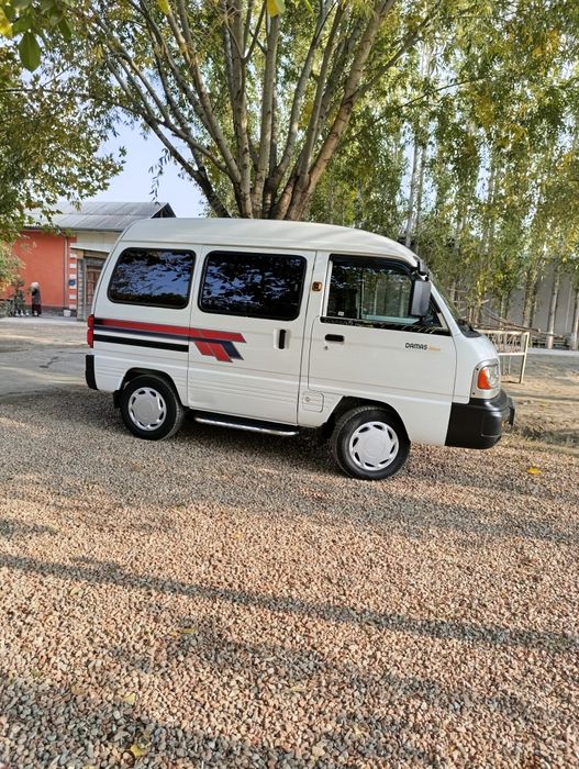 Moshina Damas yili 23x24