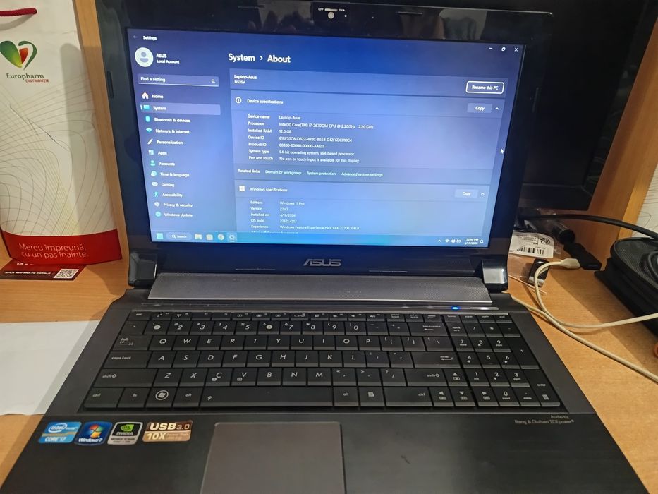 Laptop Asus i7 - N53SV