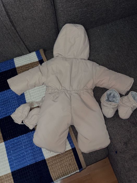 Продам Детский комбенизон зима