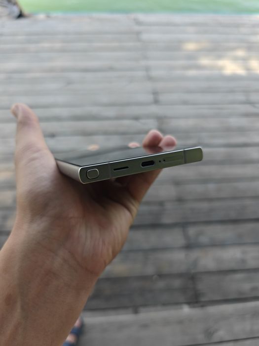 Samsung s24 ultra 256gb состояние хорошее