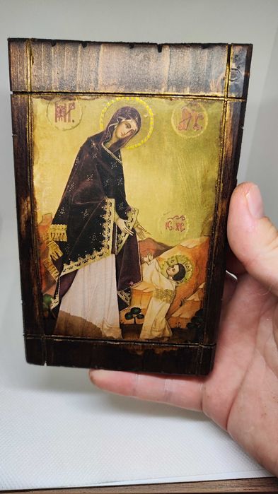 Ръчно изработена икона на Света Богородица с Младенеца