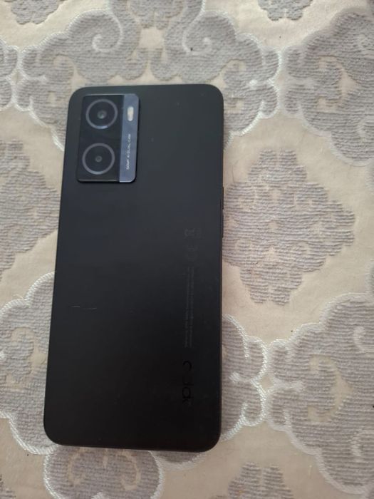 Oppo A77s продам .