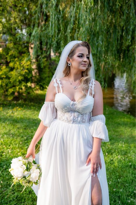 Vând rochie mireasă
