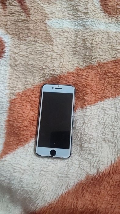 Iphone 6s на 64 гб