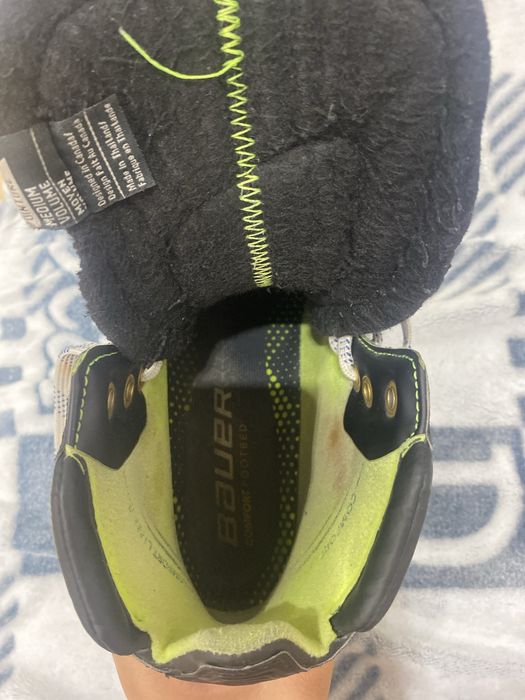 Продам коньки bauer ELiTE ,размер 6.5