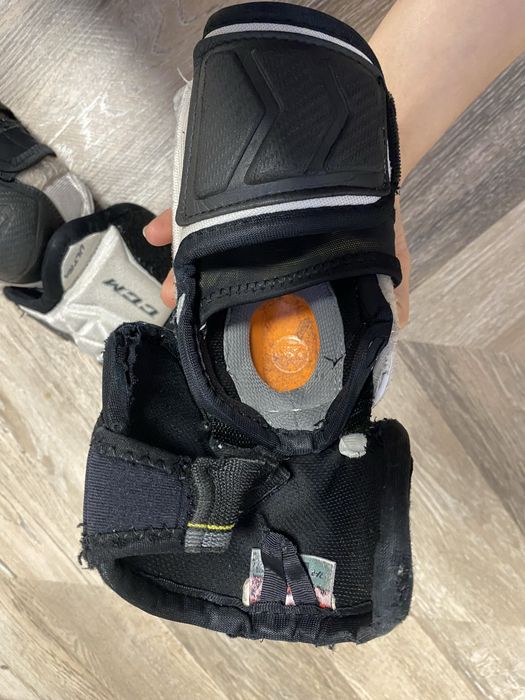 Продам налокотники