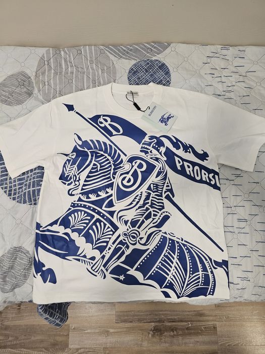 Тениска Burberry размер М