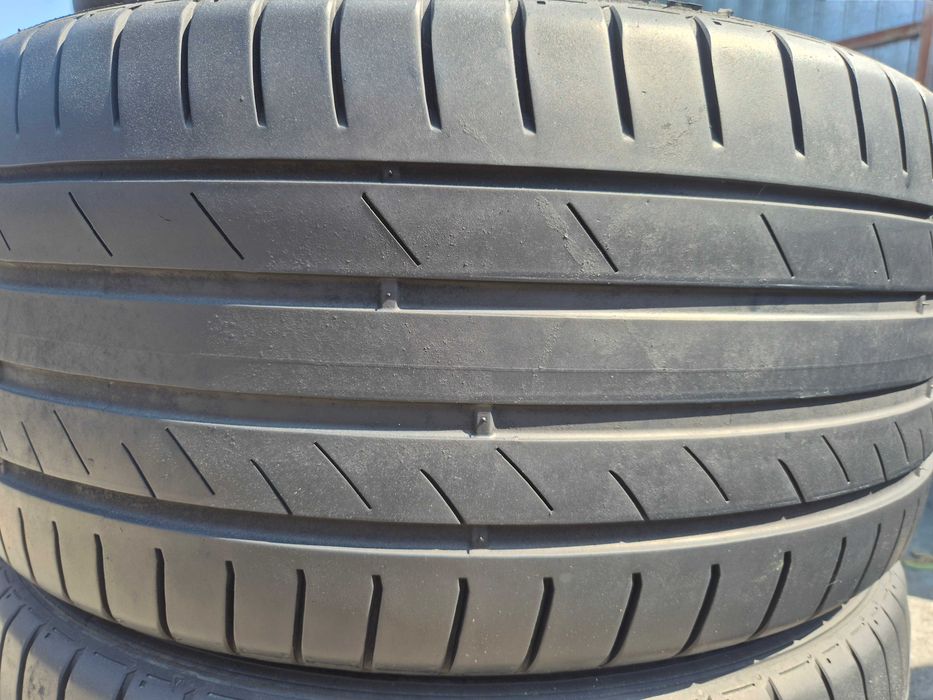 2 Anvelope de VARA - 275/40/19 105W - KUMHO Ecsta - Stare BUNA - DOT 2022 !