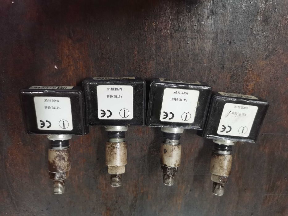 Датчик Сензор за налягане на гумите. Bluetooth вентили за Opel