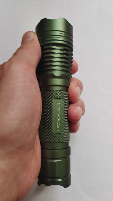 Convoy M21B cu Led SFT40 21700