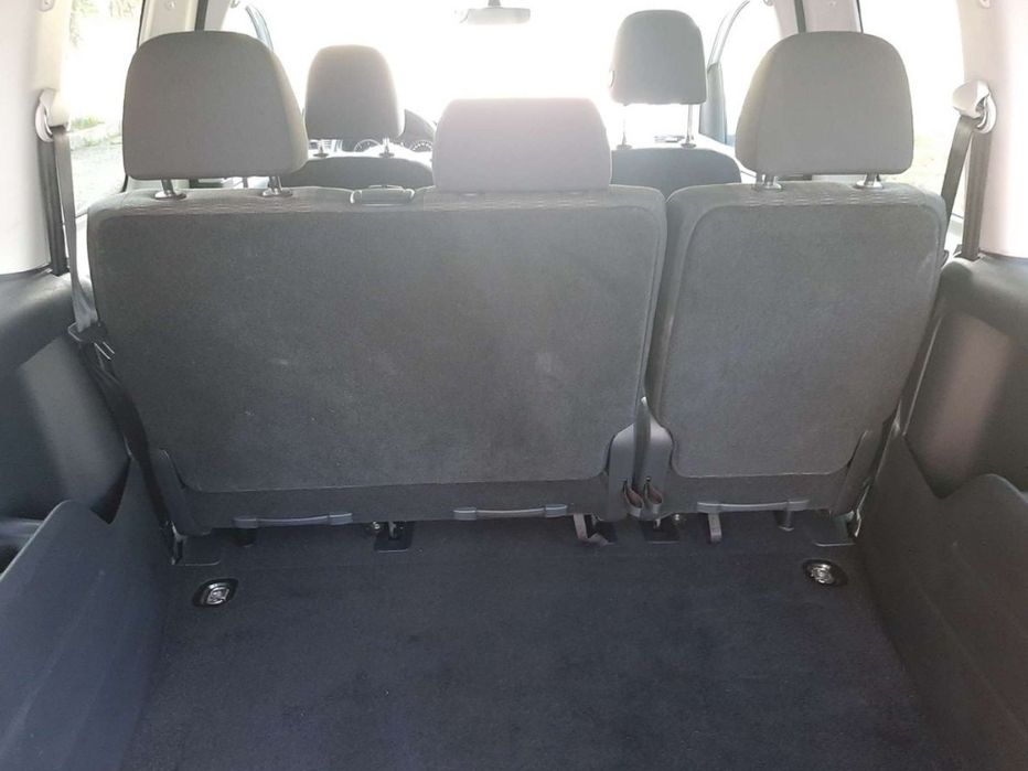 Гид с личным автомобилем минивен 5-7 мест Комфорт поездки по Узбекиста