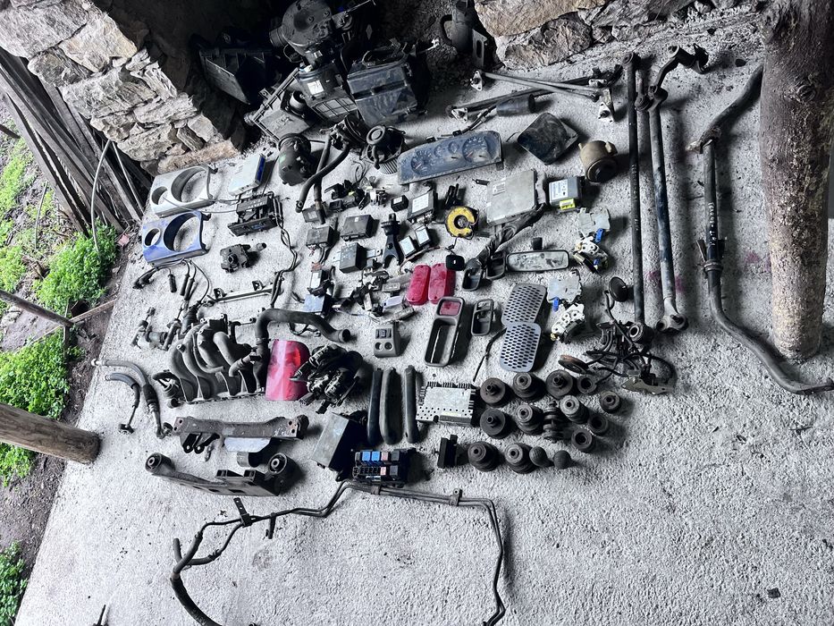 Части за nissan terrano 2.4i нисан терано 2