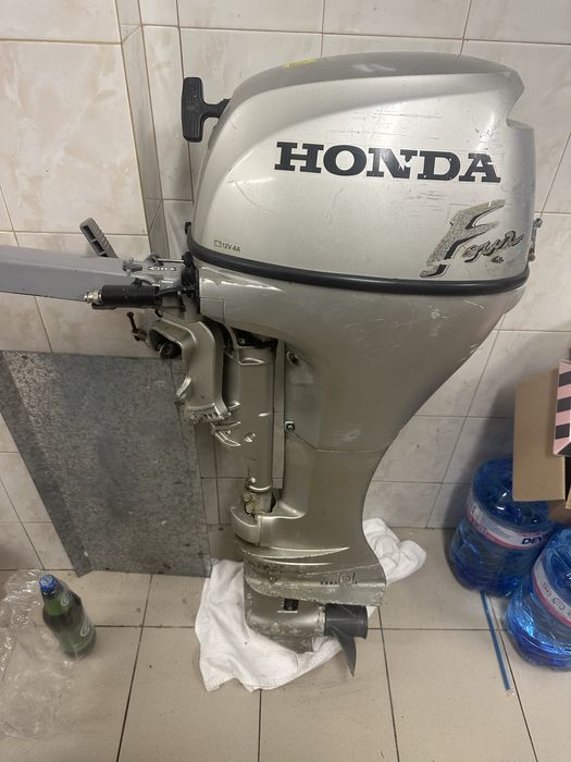 Деигател за лодка HONDA BF10