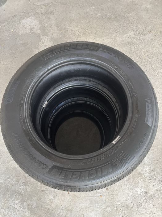 Michelin 225/60/17