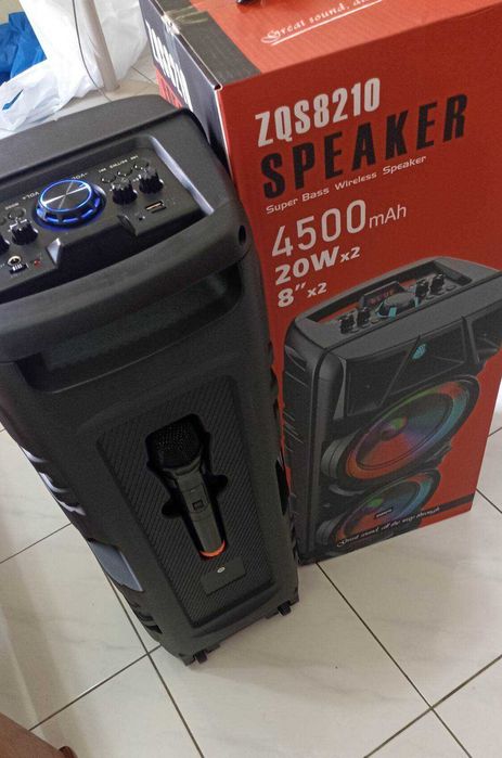 Преносима Двойна Тонколона ZQS-8210, 2x8“ с Bluetooth,FM радио, МP3