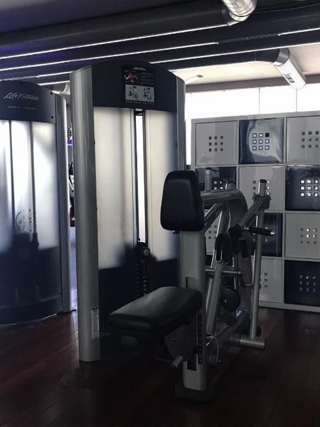 Фитнес уред Life Fitness Signature Series Row/Rear Deltoid
