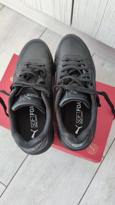 Маратонки Puma черна кожа.