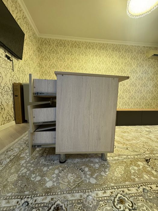 Шкаф 64мыңға істеткенмін 10к сатамын