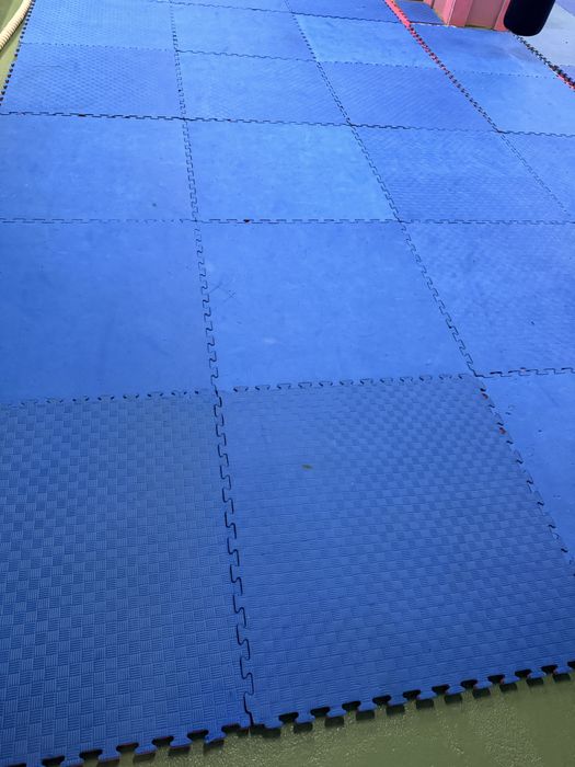 Продам б/у татами Даянги 2 см (пазлы)