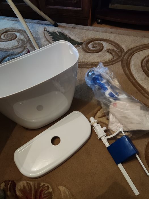 Новый унитаз Santeri