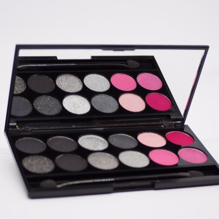 De vanzare cosmetice