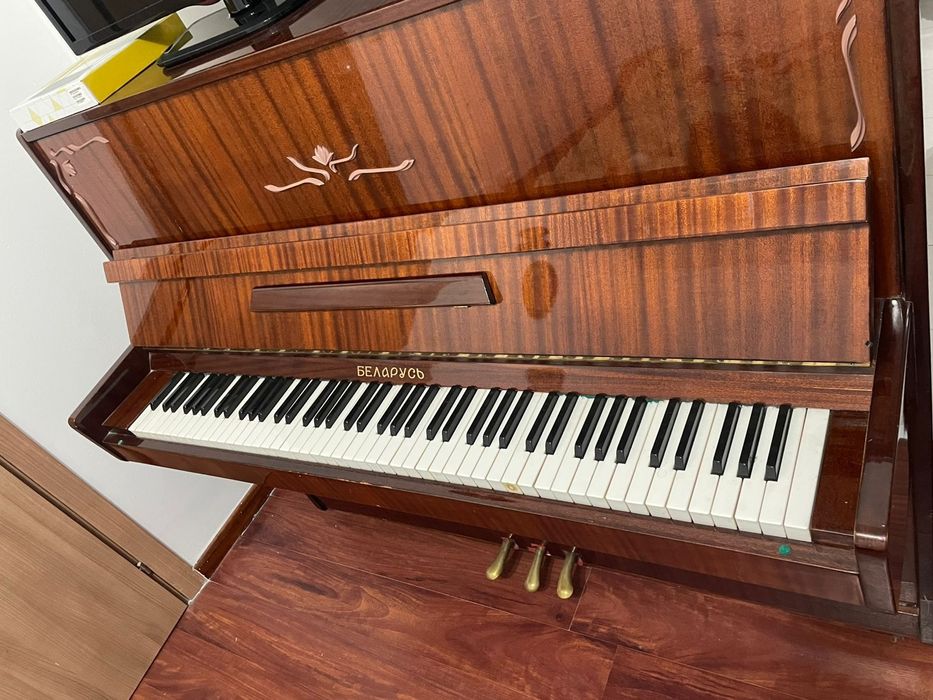 Продам фортепиано