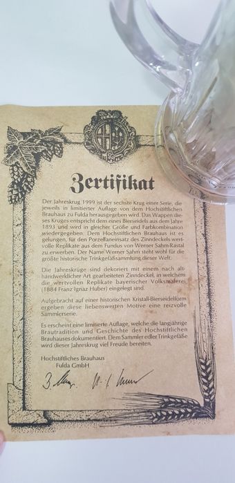 Halbă de bere germană cu capac