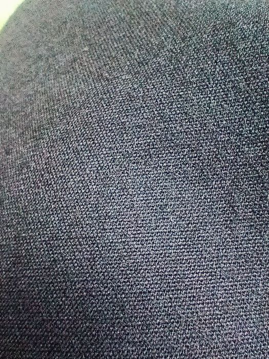 Material stofă neagră costum bărbătesc